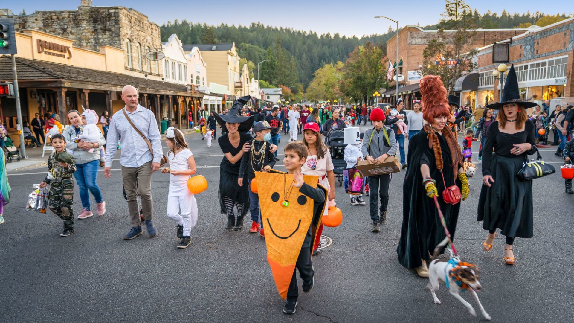 Calistoga Halloween Parade 2019